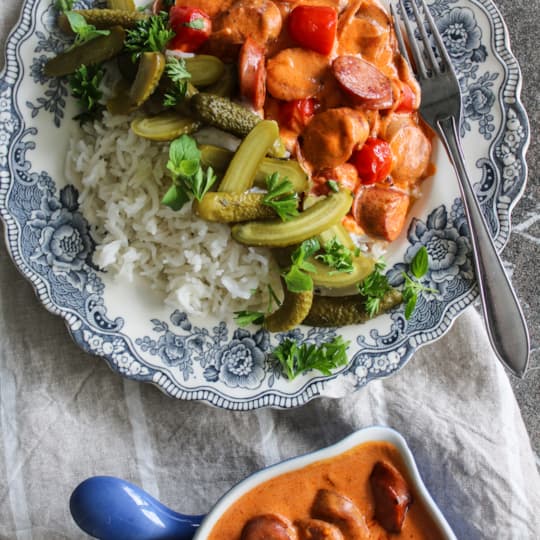 Korvstroganoff med kryddkorv och fluffigt ris